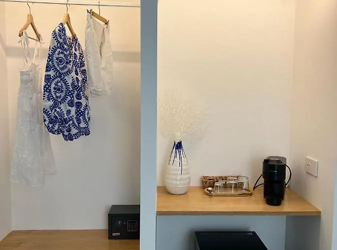 Amami 4* אנה קאפרי