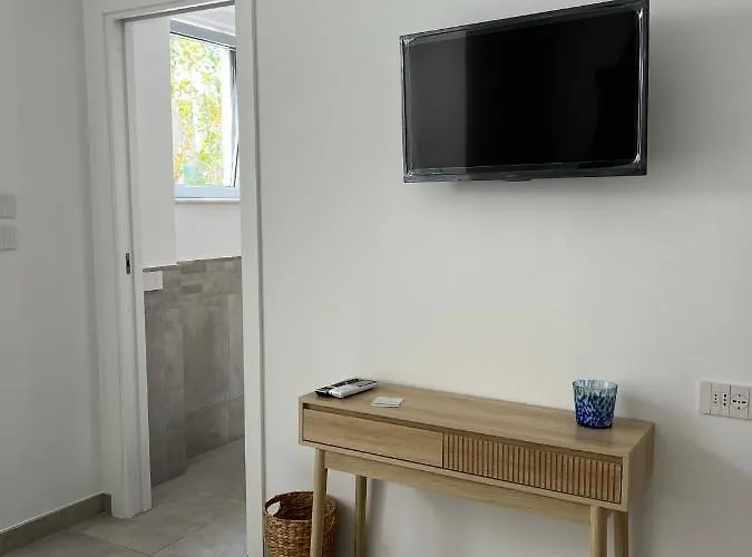 לינה וארוחת בוקר Amami אנה קאפרי