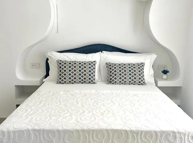 Amami אנה קאפרי